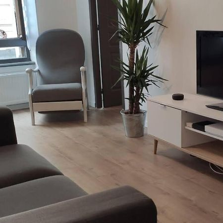 Apartamento Logement 5 Personnes Proche Cv Et Parking Prive Saint-Etienne  Exterior foto
